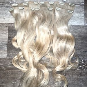 Bellami Clip in Hair Extensions